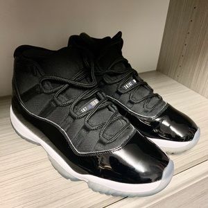 Jordan 11 - Space Jam. Sz 12